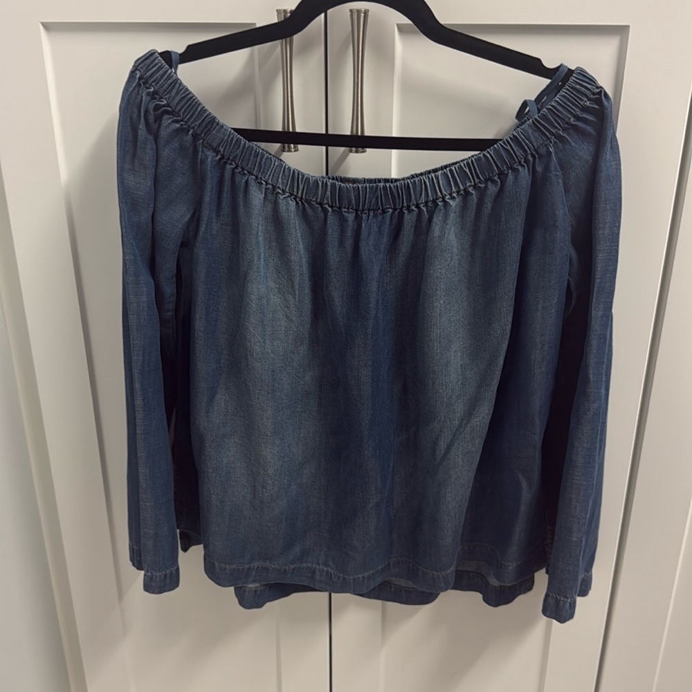 Cloth & Stone Tencel Denim Off- Shoulder Top Size Medium